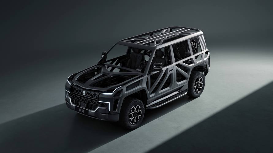 深圳龙华区振福时企业管理咨询仰望U8硬派越野的科技魅力，国能汽车对传统燃油车市场的冲击